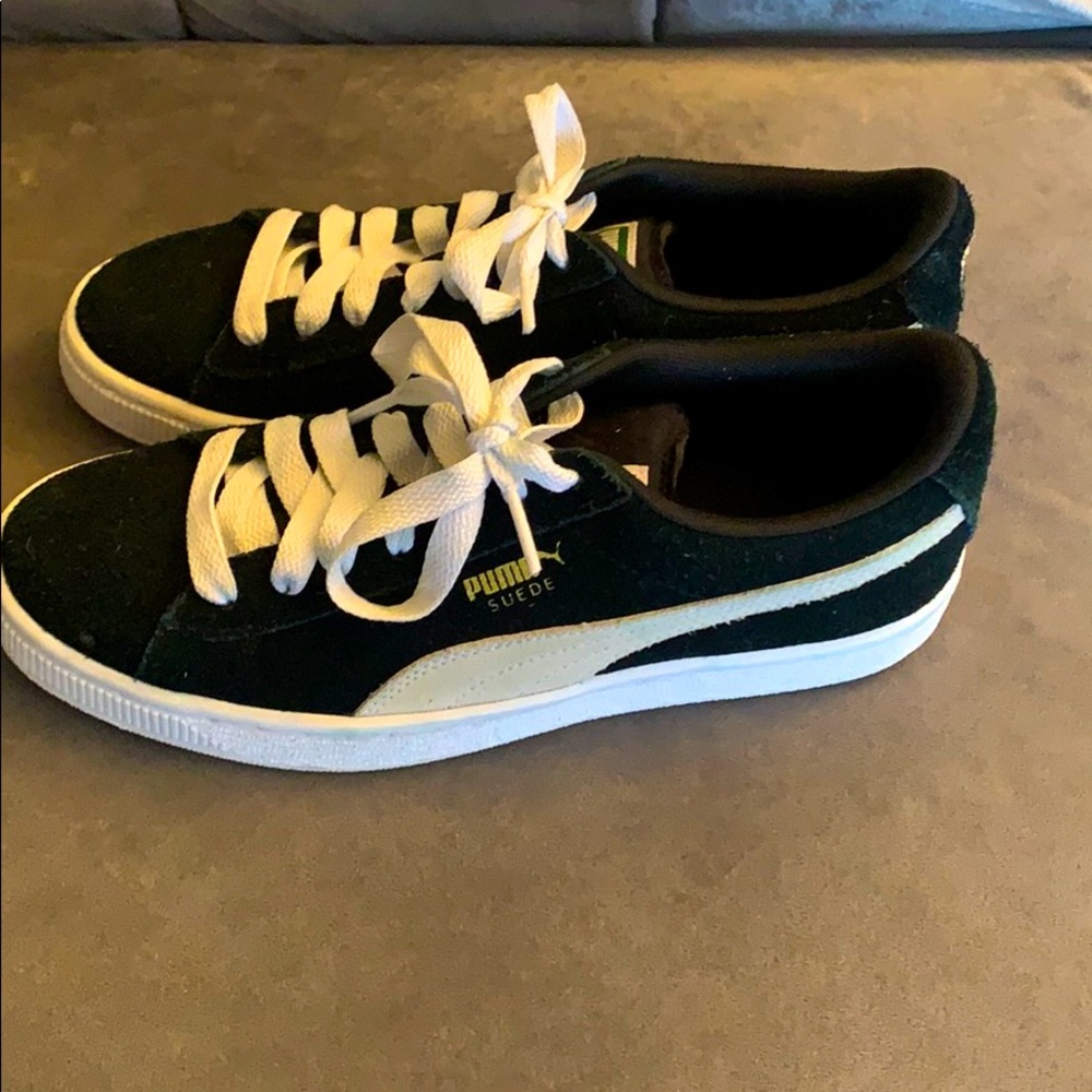 New Puma tennis shoes